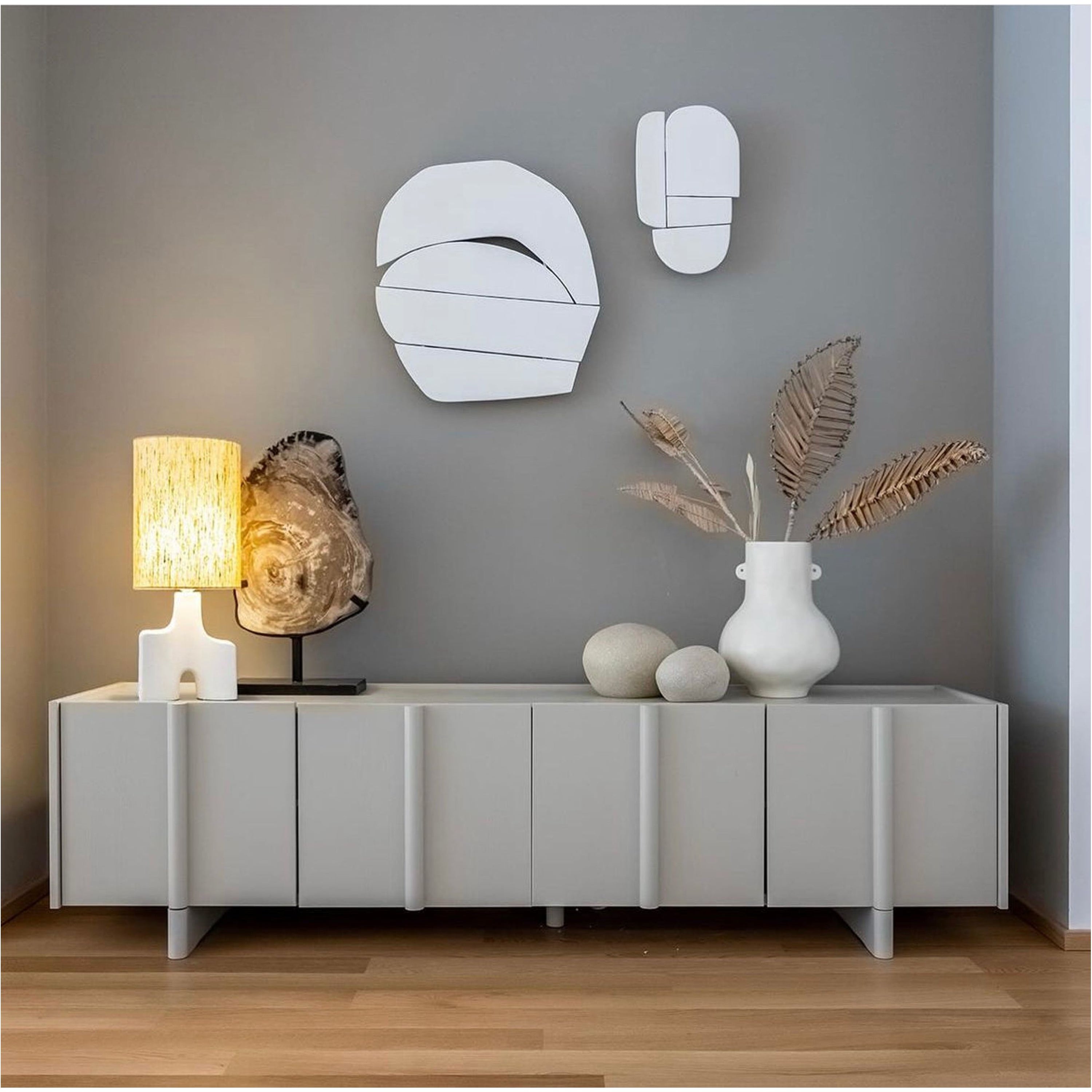 Tv spintelė BASU, pušis, pilka, 200cm.