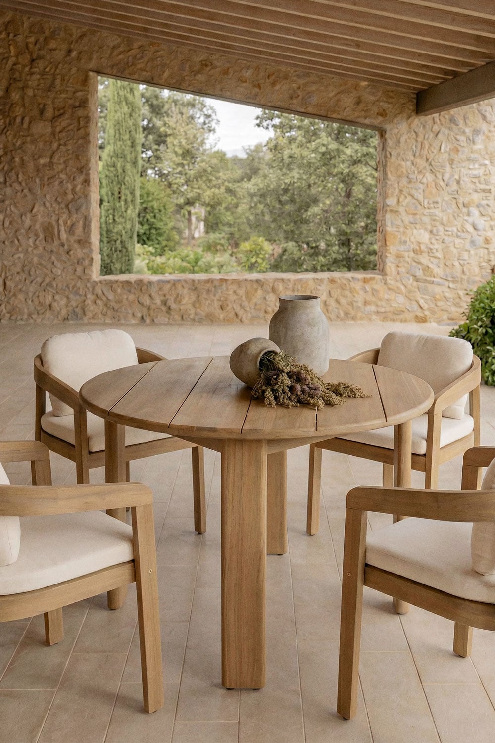 Round outdoor table ULENO, light acacia