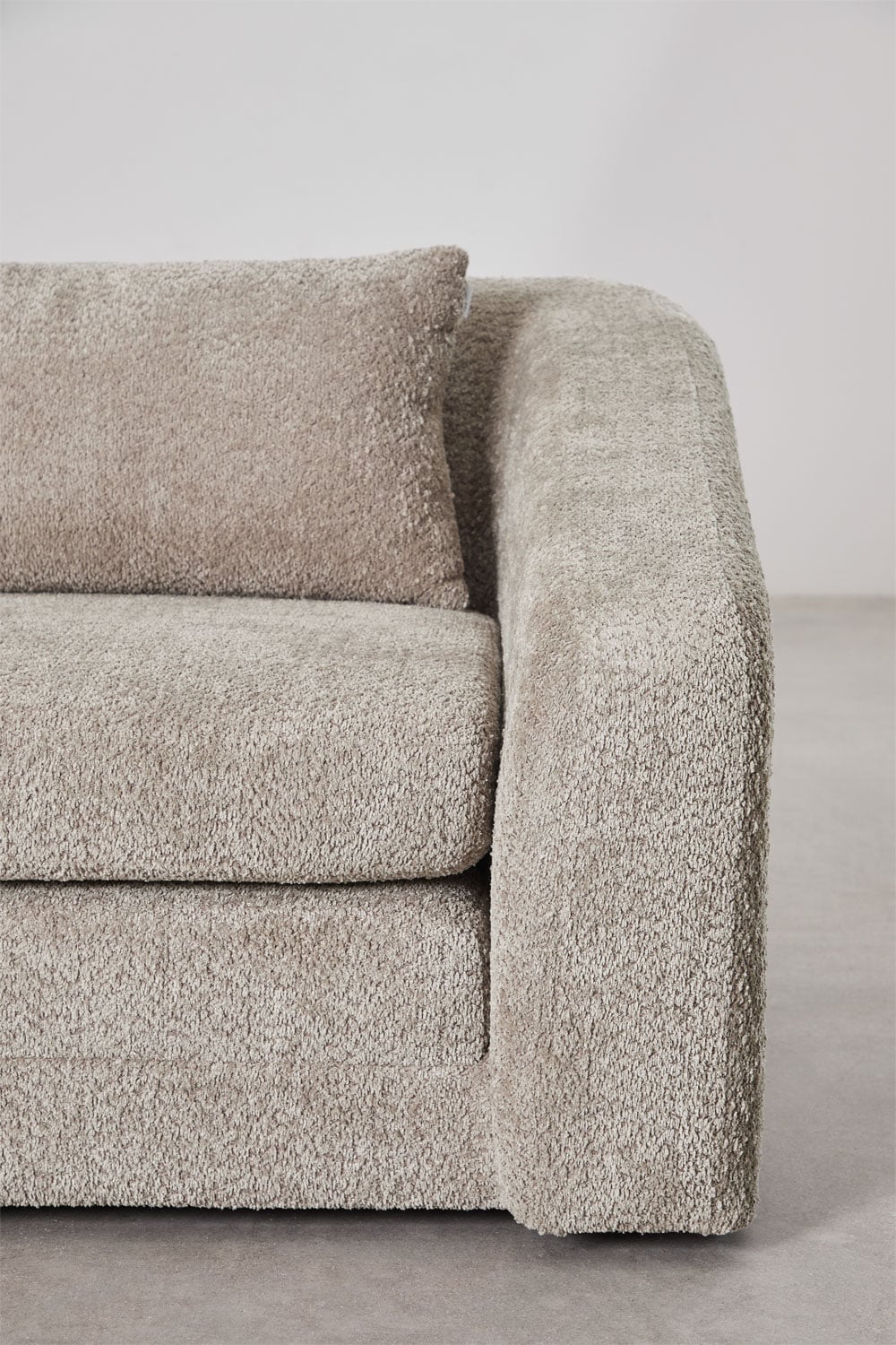 Dvievietė sofa DALILA su miegama funkcija, ruda spalva