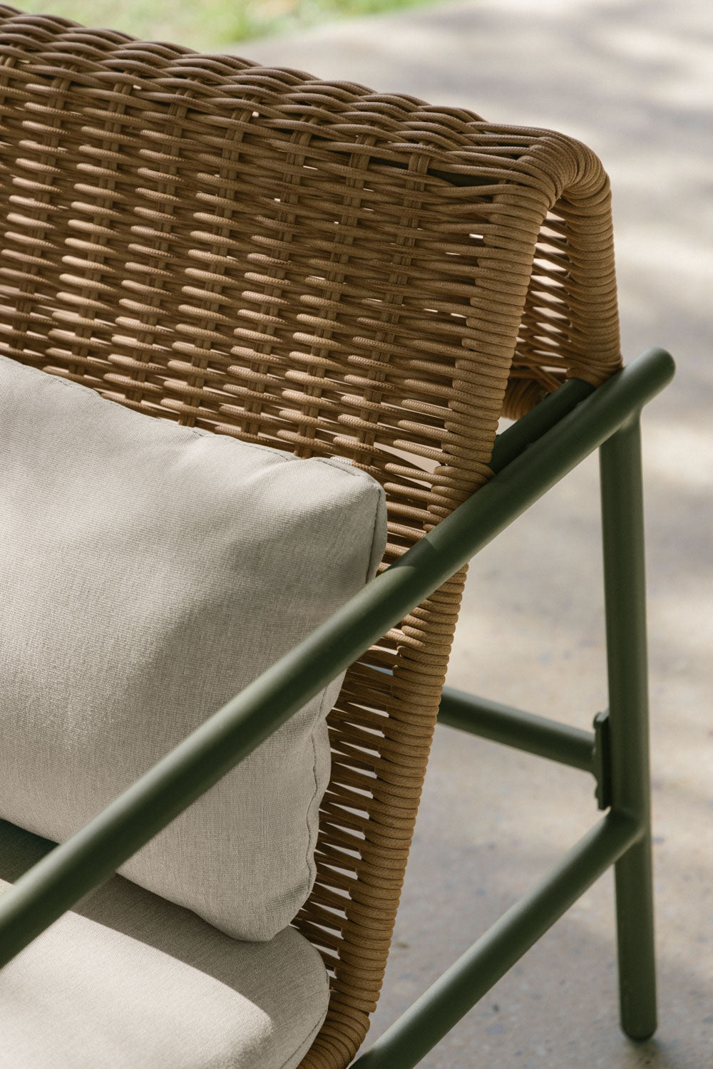 Dvivietė lauko sofa RATANO, ratanas, alyvuogių žalia