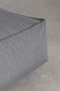 Sofa DOJANSA su pufu – detalus vaizdas