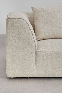 Modulinė kampinė sofa KARDENA stilizuotoje aplinkoje
