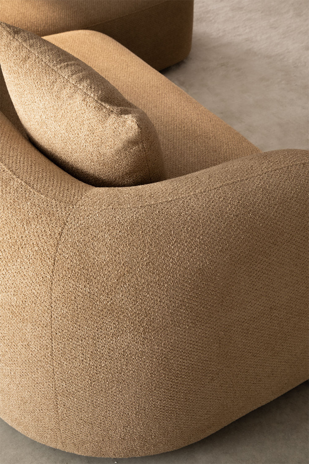 Modulinė sofa KOKONA namų aplinkoje
