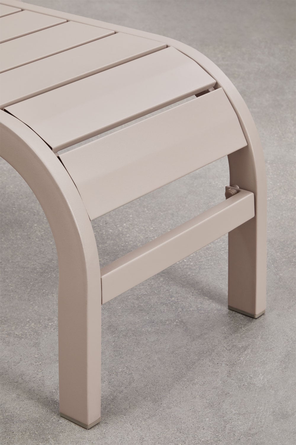 SOLENTO set, 2 sunbeds and 3 tables, mocha brown