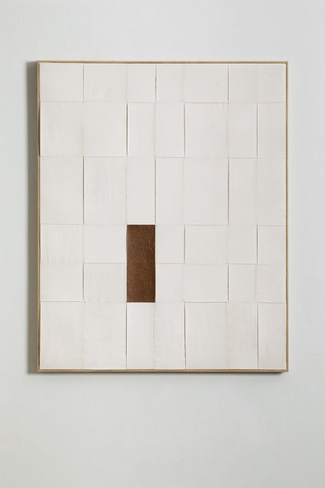 Žurnālgaldiņš KORAERO 80x80 cm, rūdīts stikls