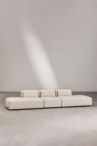 Sofa FOGLERA baltame fone, smėlio linas šenilo