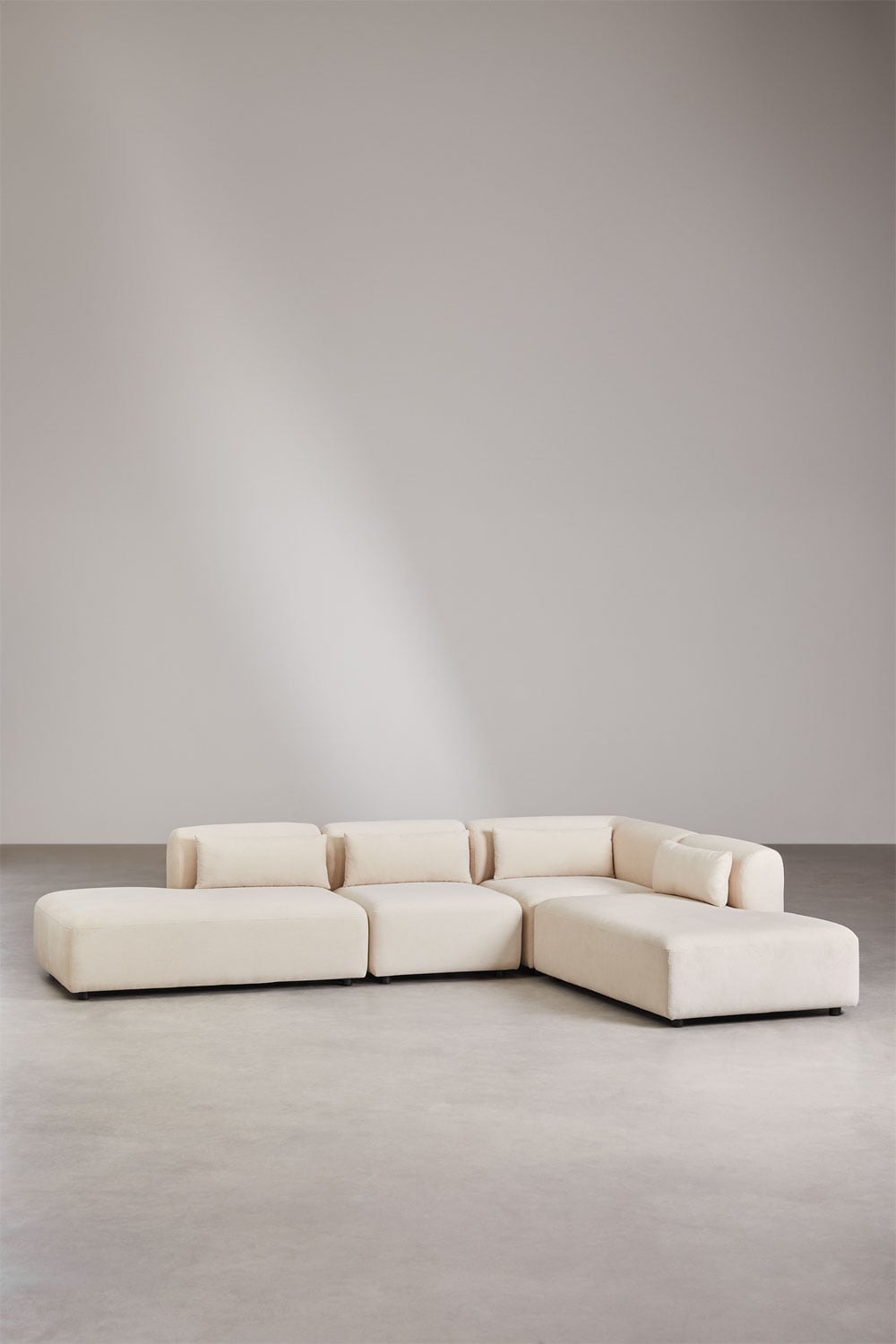 Kampinė sofa FOGLERA smėlio linas spalvos
