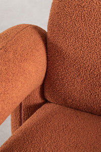 Modulinė kampinė sofa KARDENA su dešiniuoju gultu ir pufu – vakaro apšvietime