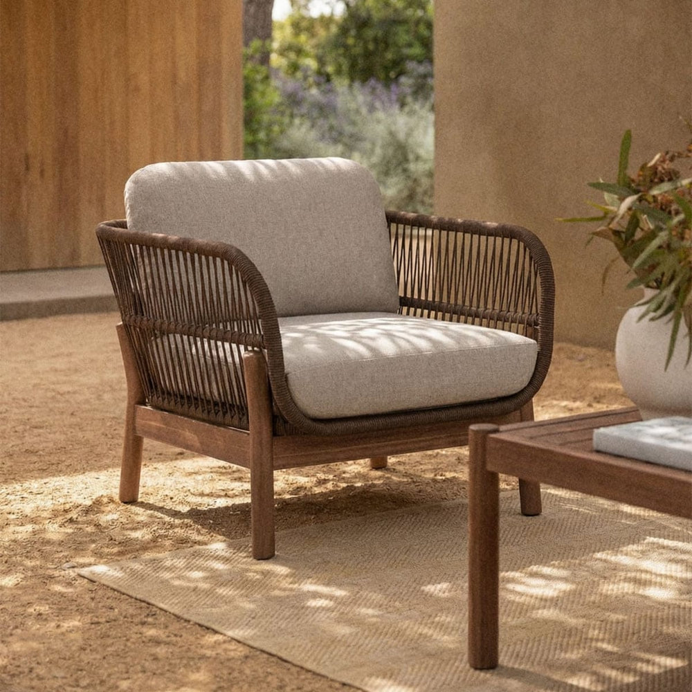 Armchair ACACIA, acacia (2 variations)