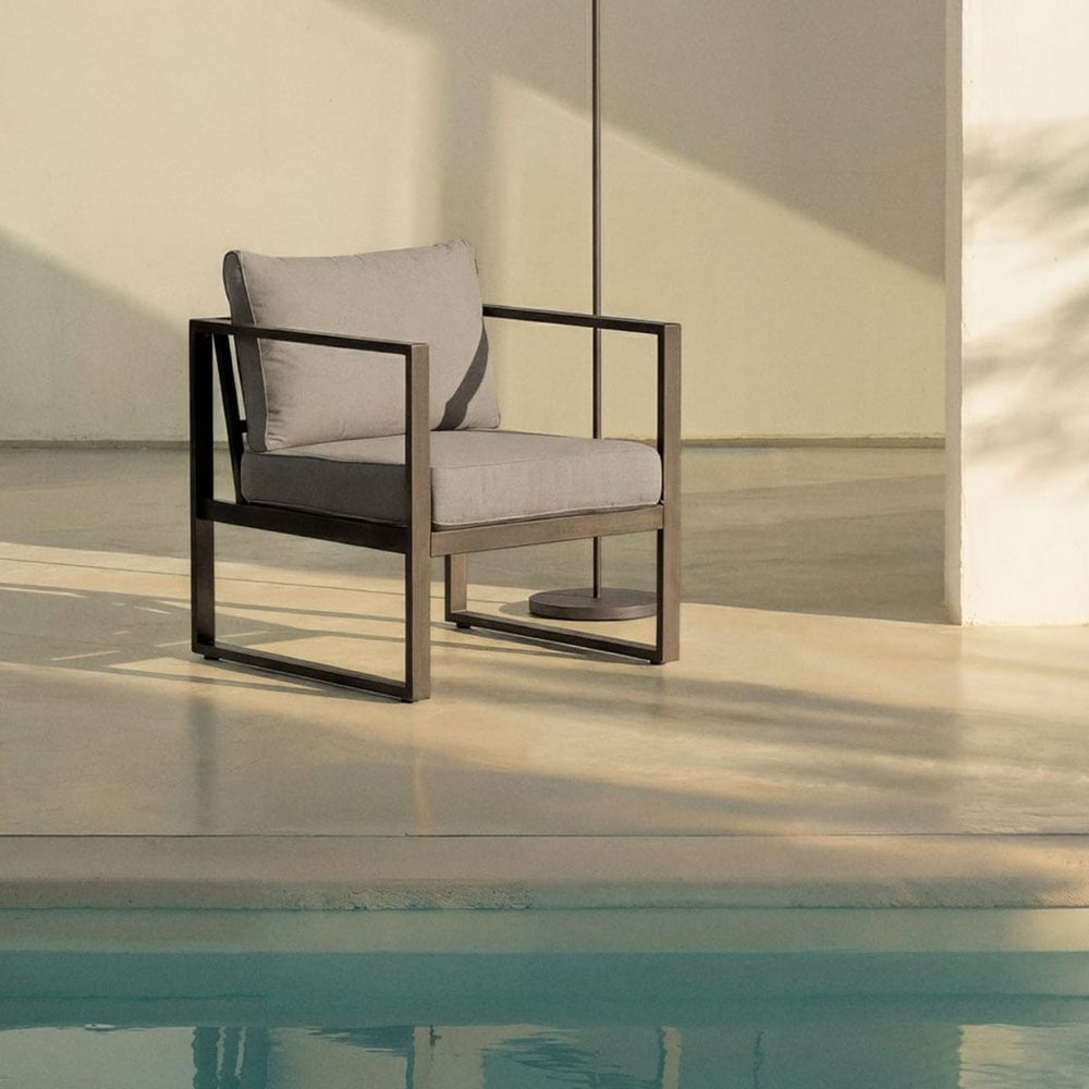Armchair ALCANTO, chocolate