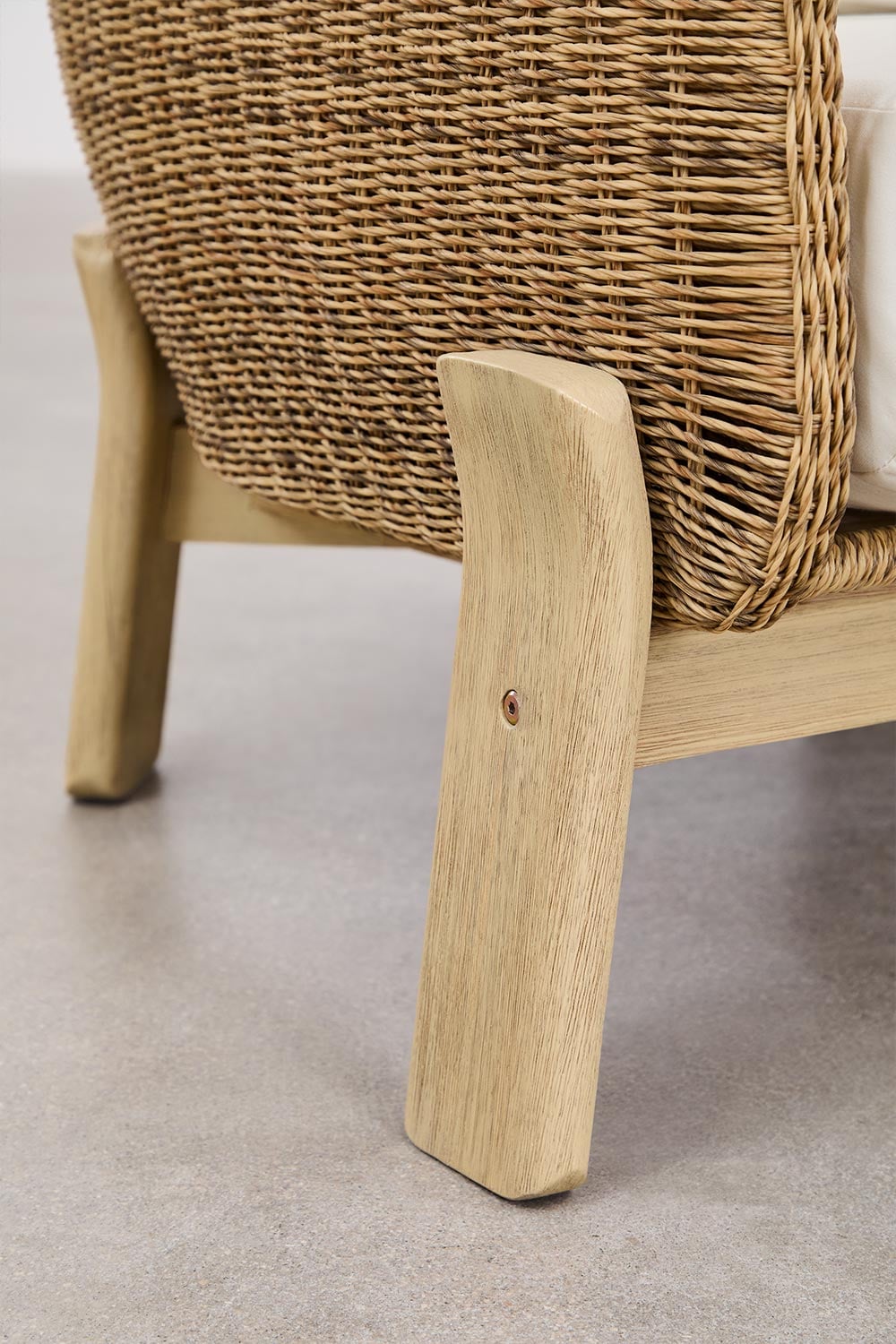 Fotelis AKINO, akacija