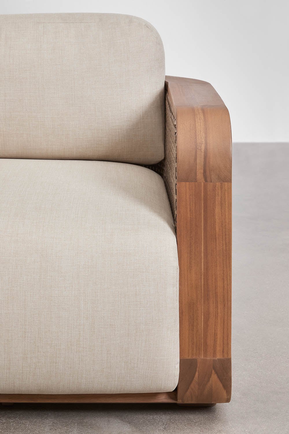 Armchair RATIKO, acacia wood