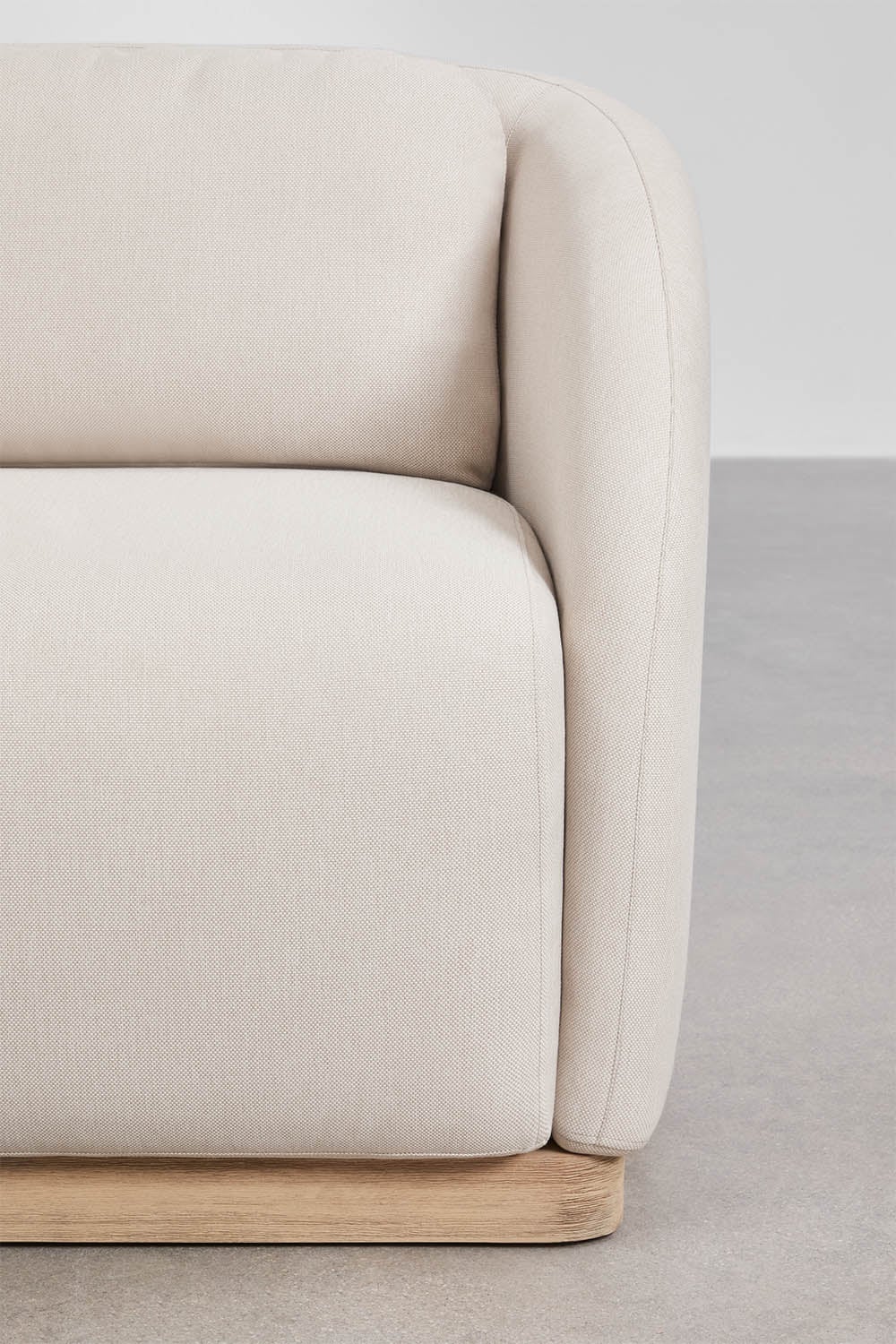 Lauko fotelis AKAVERA, Šviesiai akacijos ruda