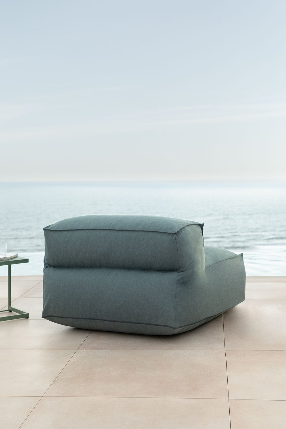 Lauko fotelis VELVA, žalias