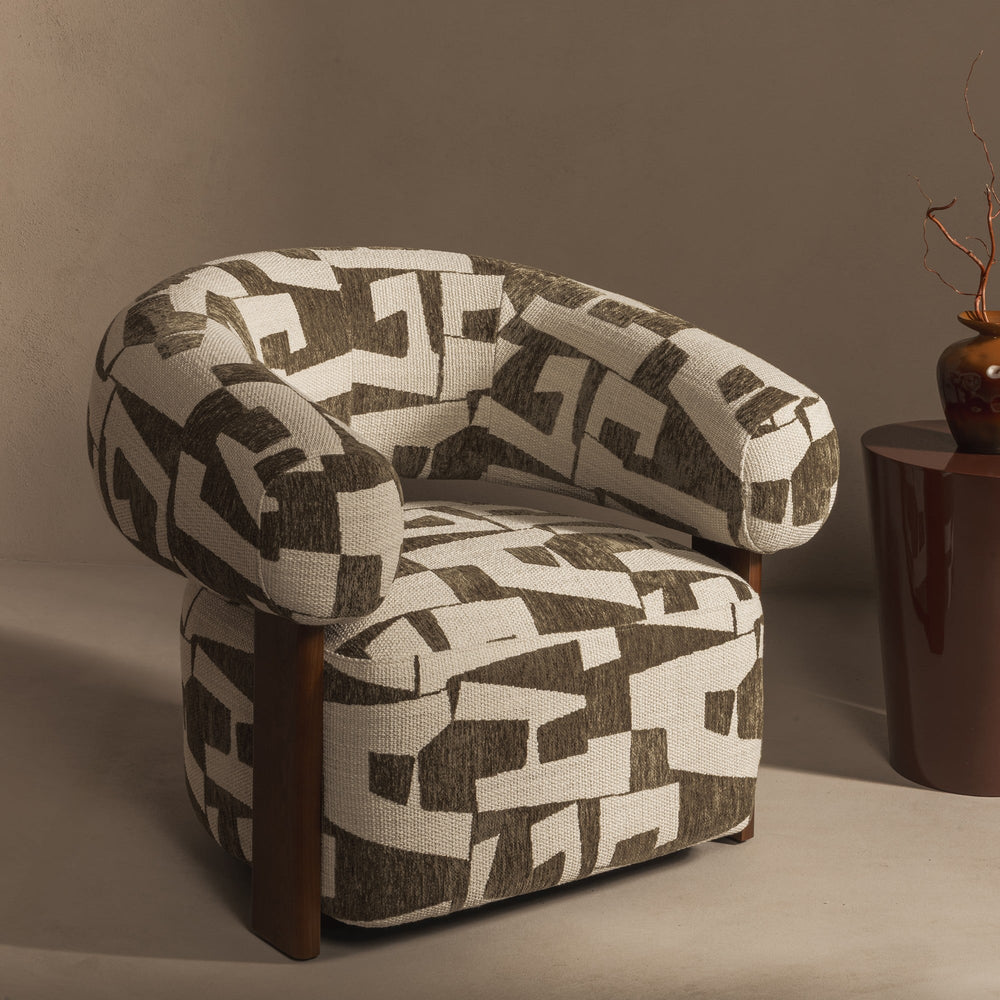 Relax Armchair MAQUIS, oiled cream/walnut