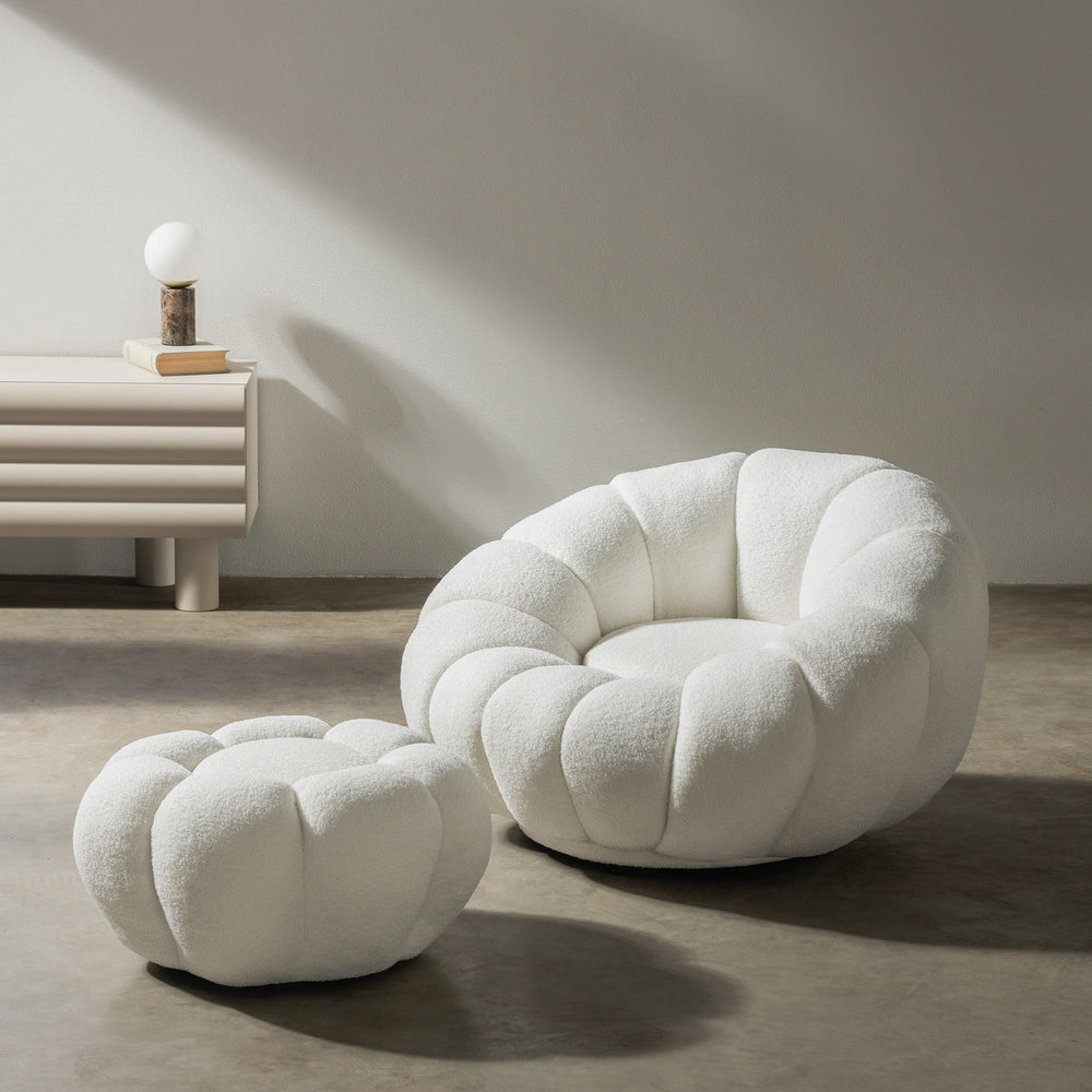 AUREL armchair, good condition, swivel