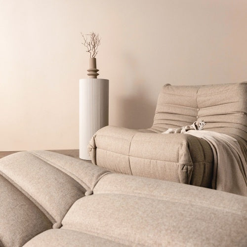 Fotelis FUJI su pakoja