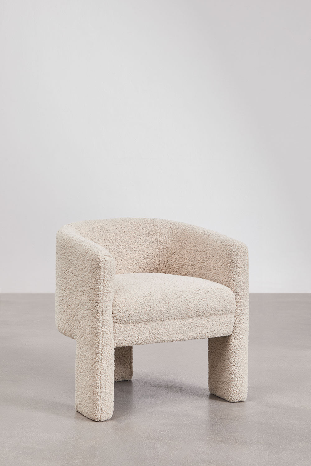 Armchair DORAORA, faux fur