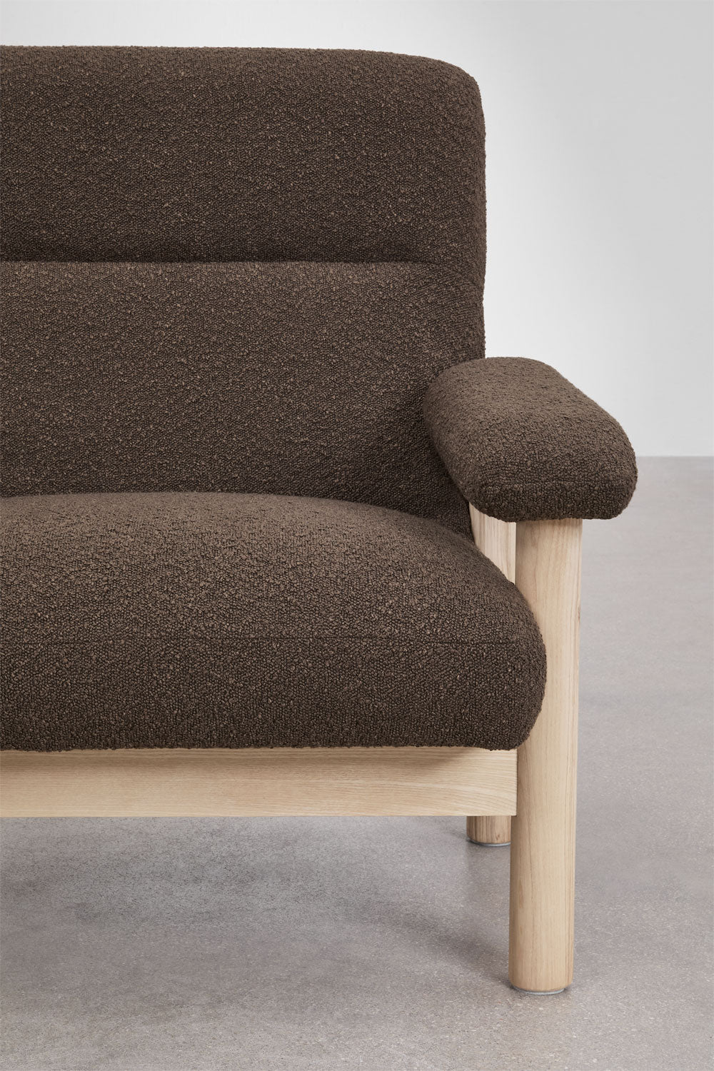 Armchair HAROORO, chocolate