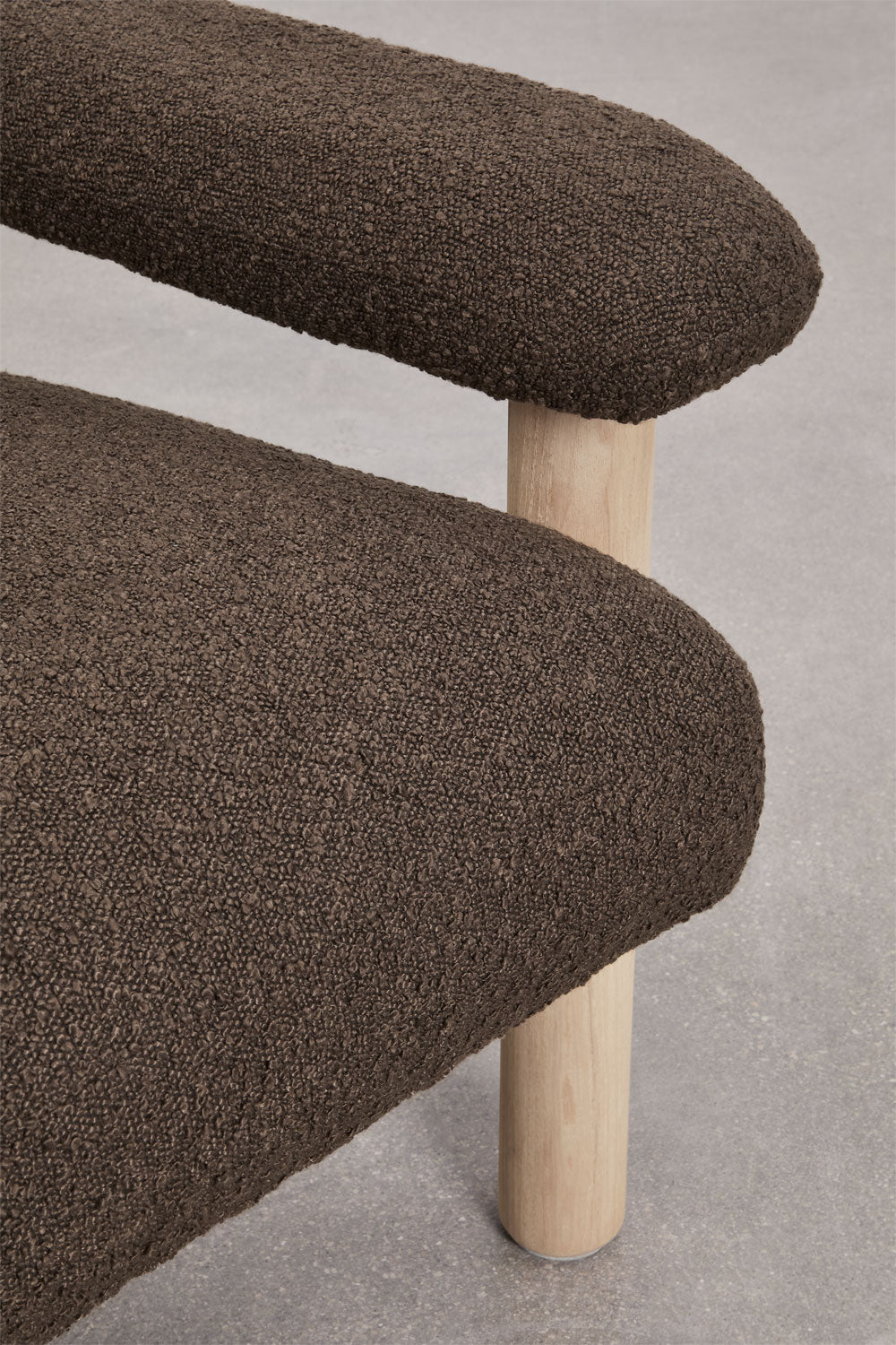 Armchair HAROORO, chocolate