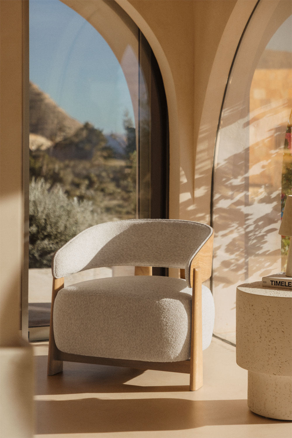 Armchair LUNAORO, oak