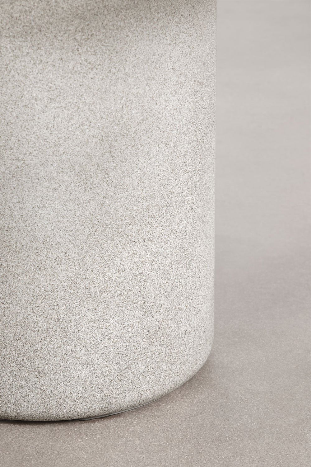 Outdoor table ROZO, pink terrazzo