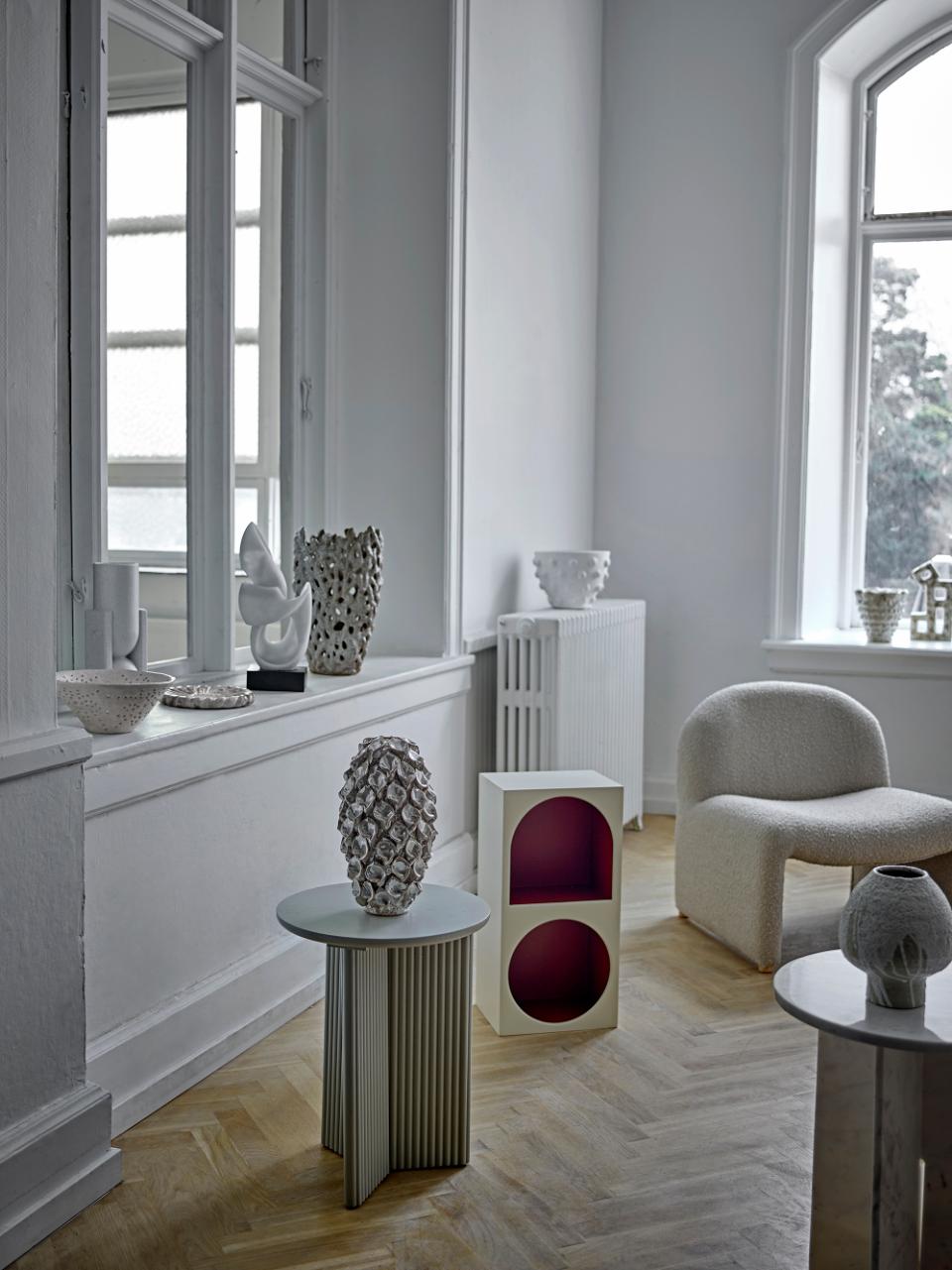 Bookcase GRAPHIA, white MDF