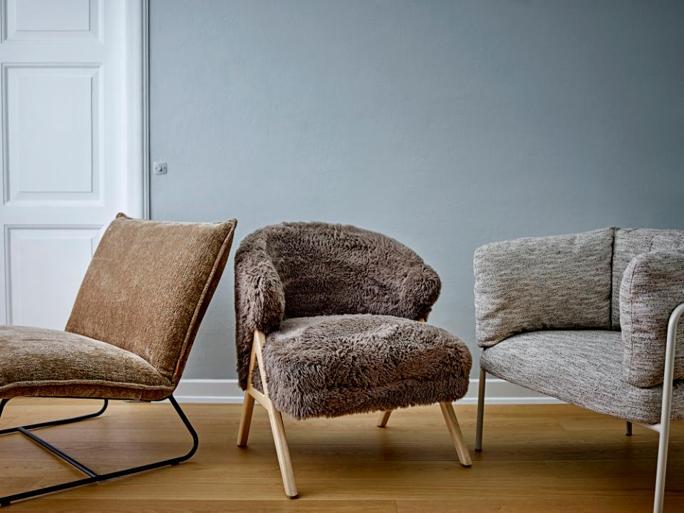 Lounge chair KAREL, natural veneer