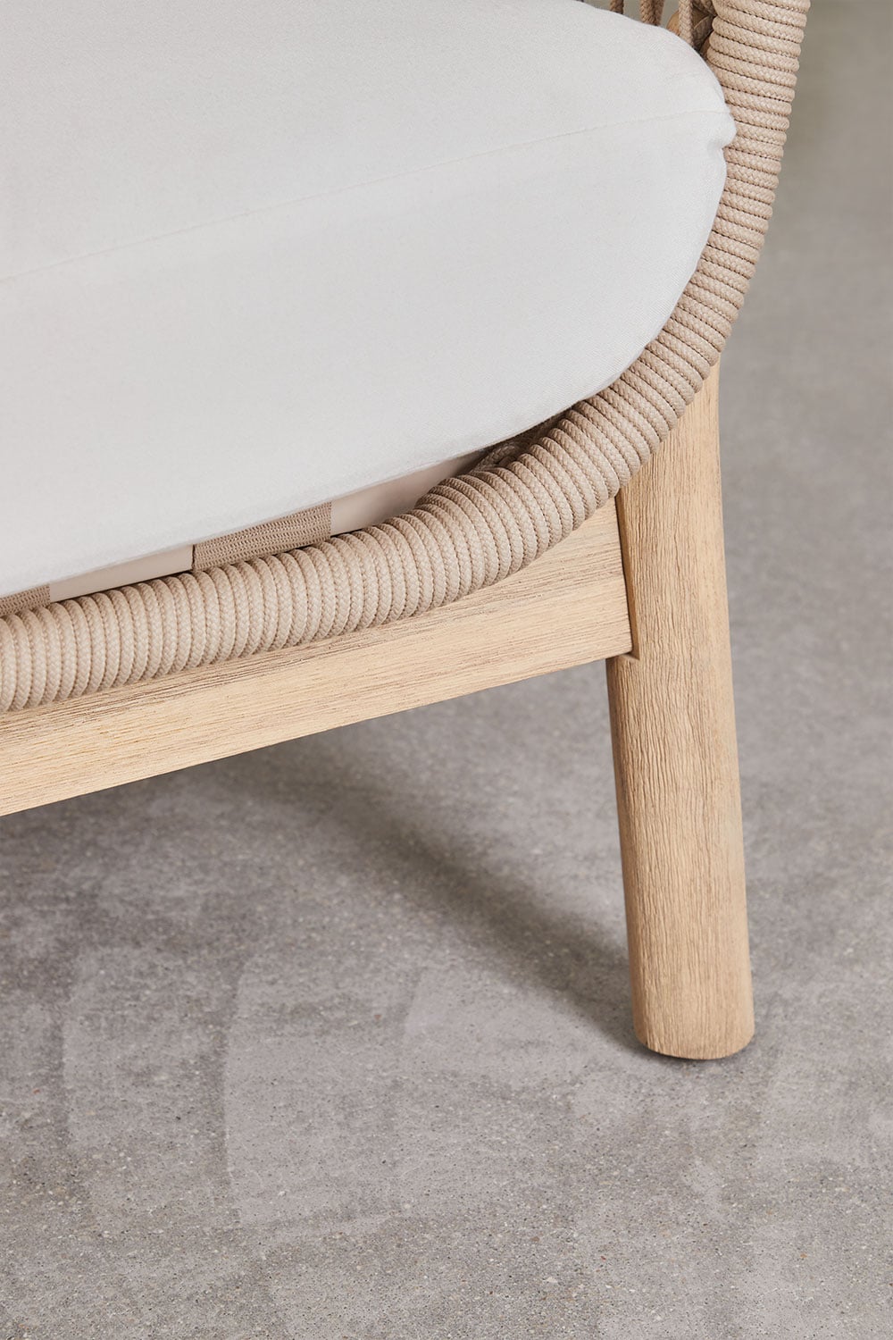 Sofa AKACIJA, trijų vietų, šviesus (3 var.)