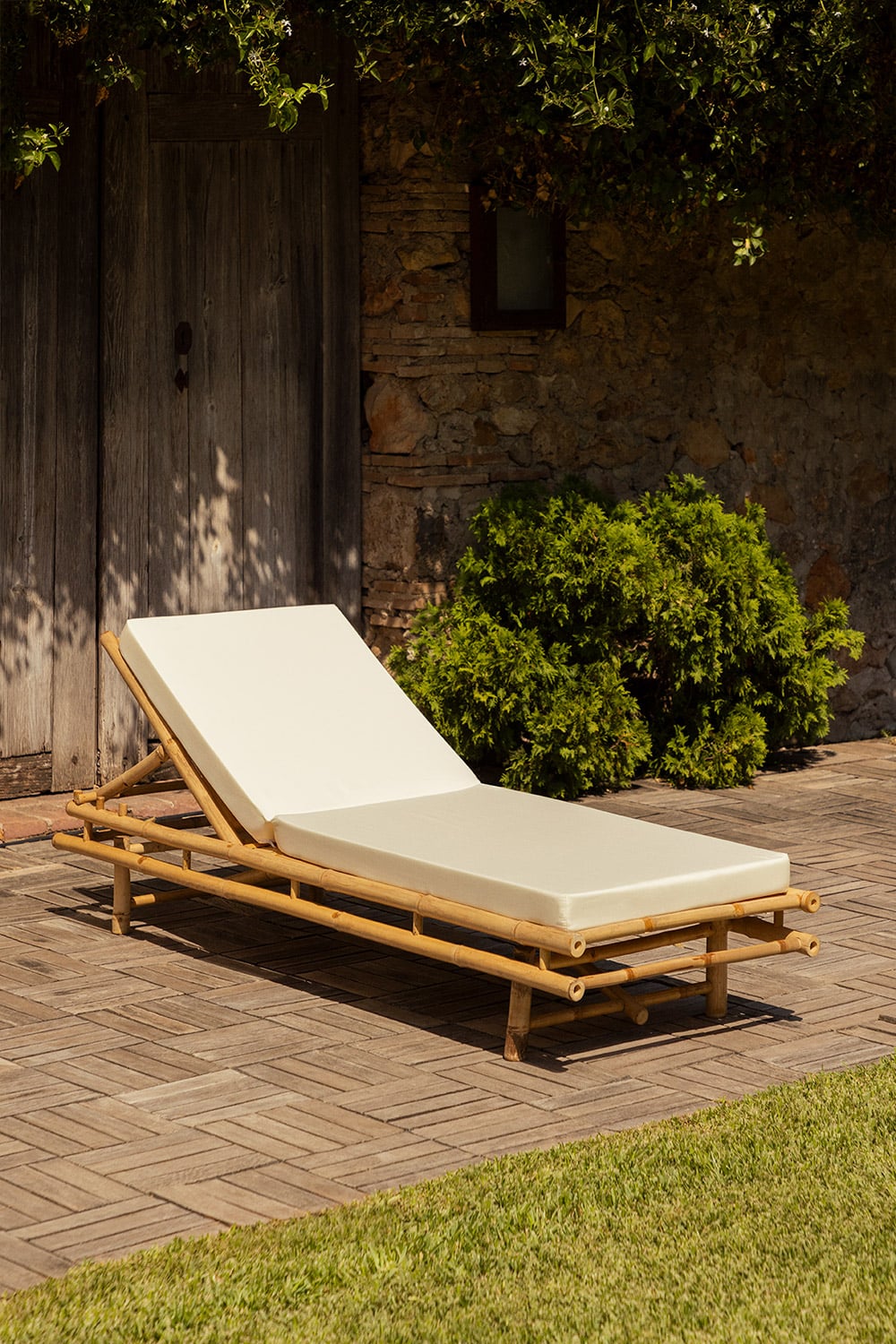 Bamboo lounger BAMBUKO (3 variants)