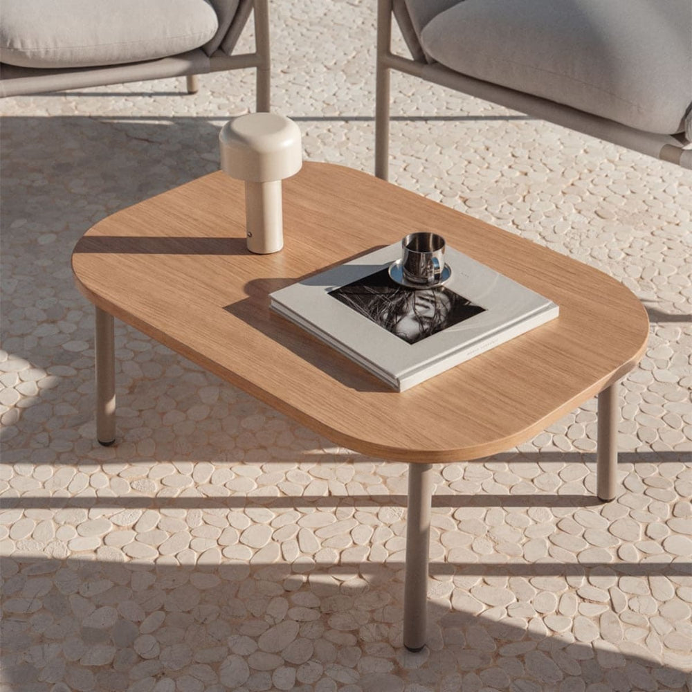 Outdoor table ZUNIKA, oval, mocha brown