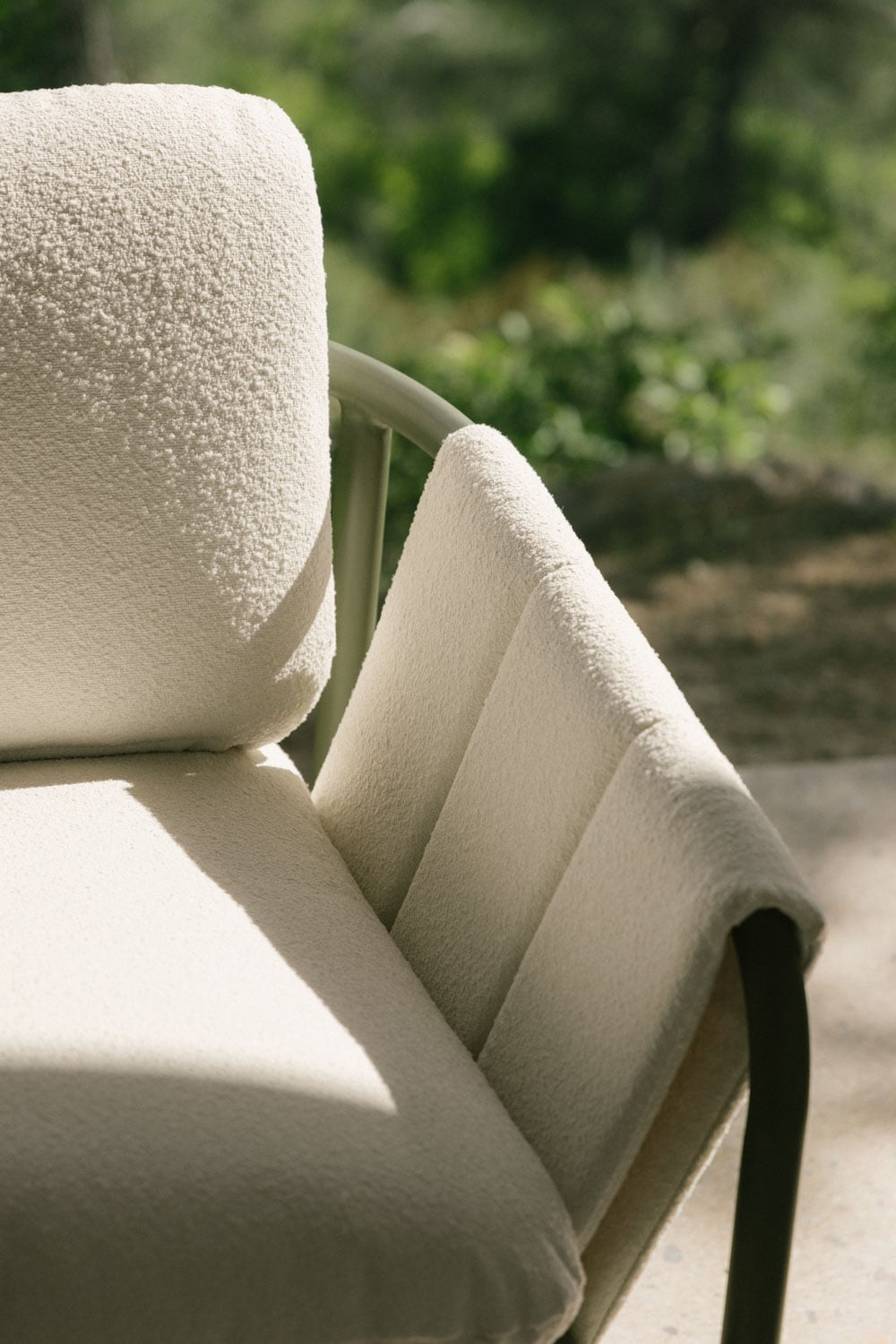 ZUNIKA outdoor furniture set, sofa and table, oiled green