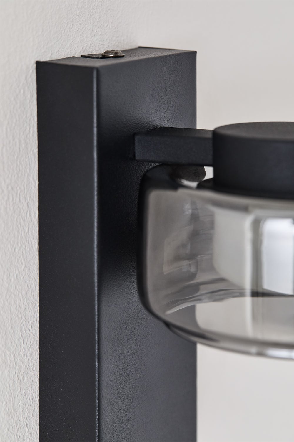 Outdoor wall lamp VALIDERI, black
