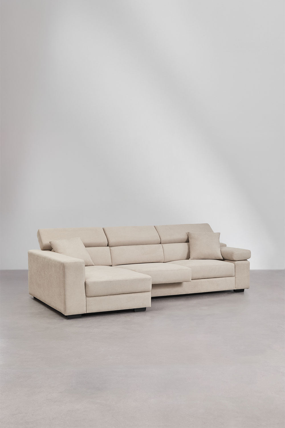 Kampinė sofa LUVANO