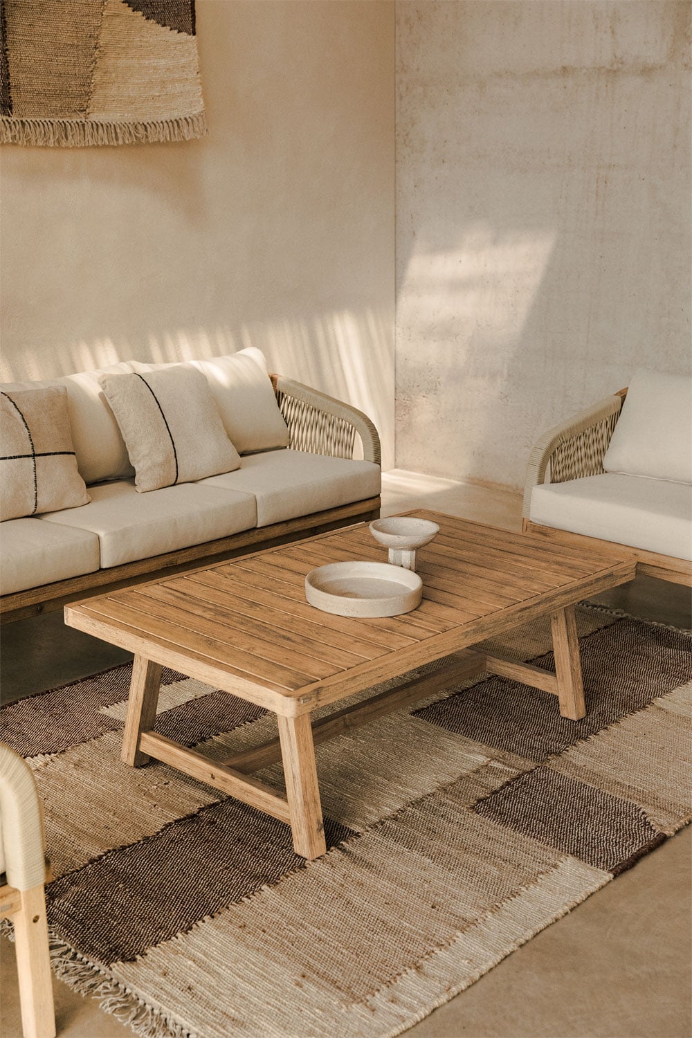 Coffee table DVETU