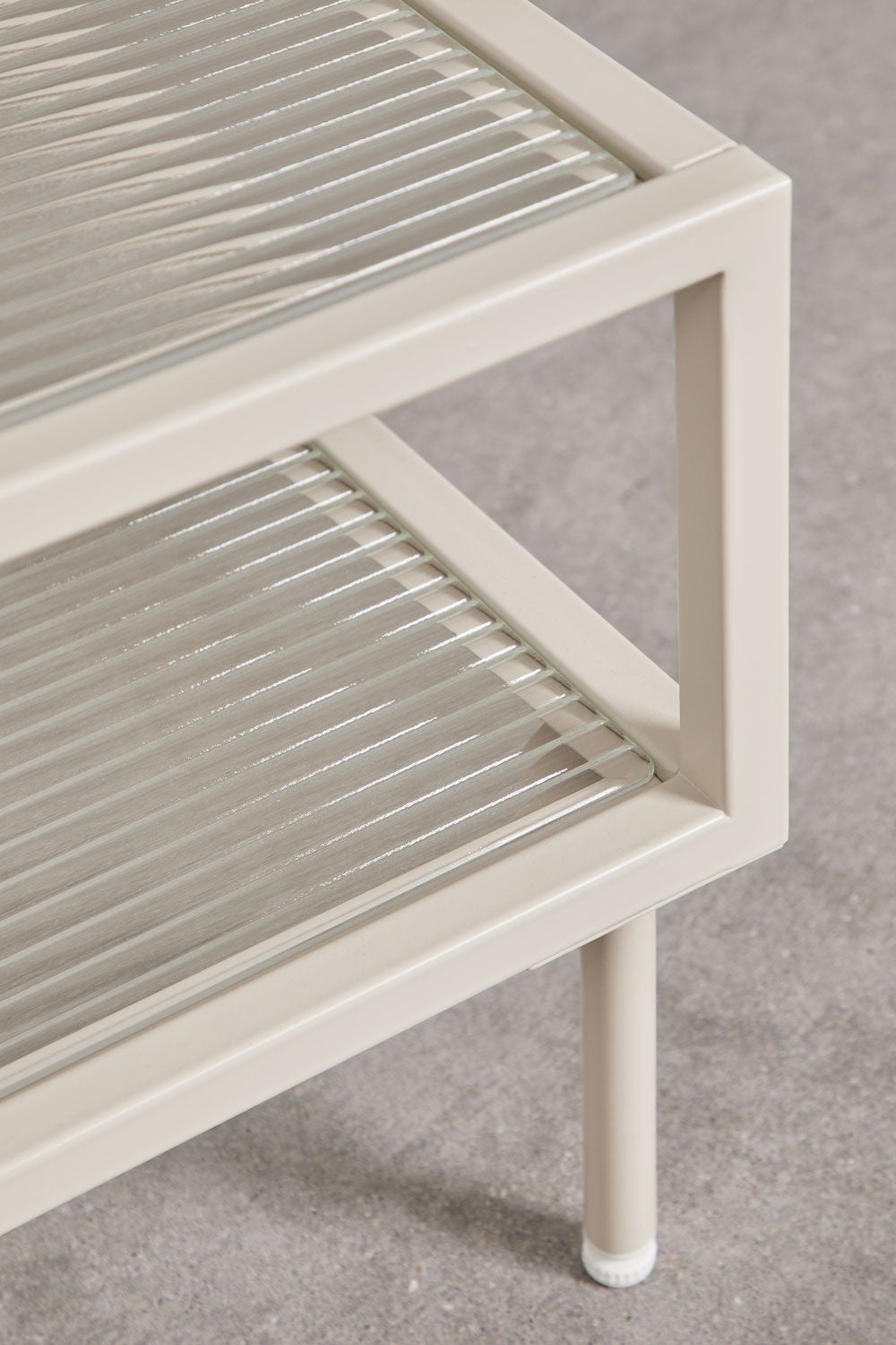 Kafijas galdiņš PVETURI, tērauds un stikls