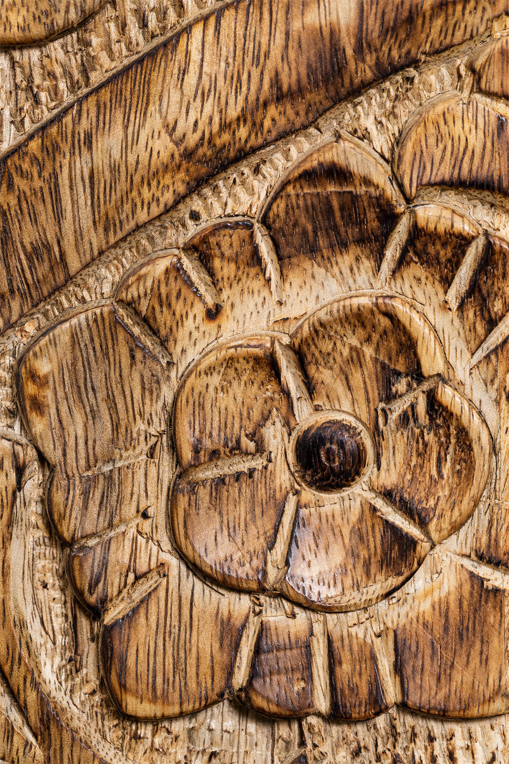 KENDEMULI made from mango wood