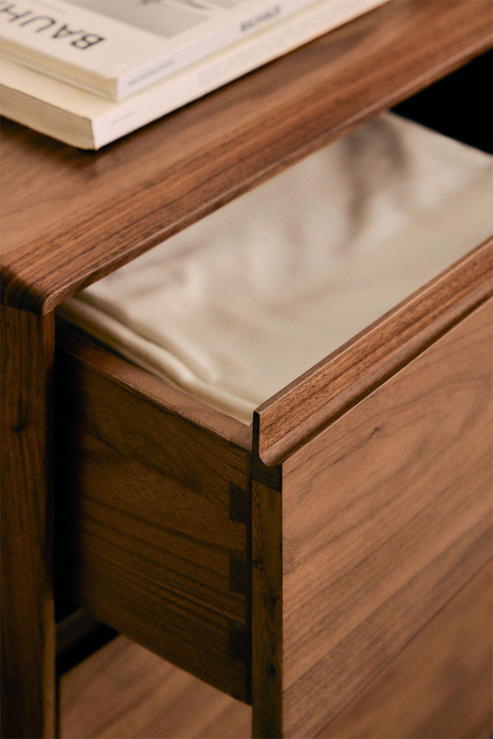Chest of drawers FENUORA, dark walnut
