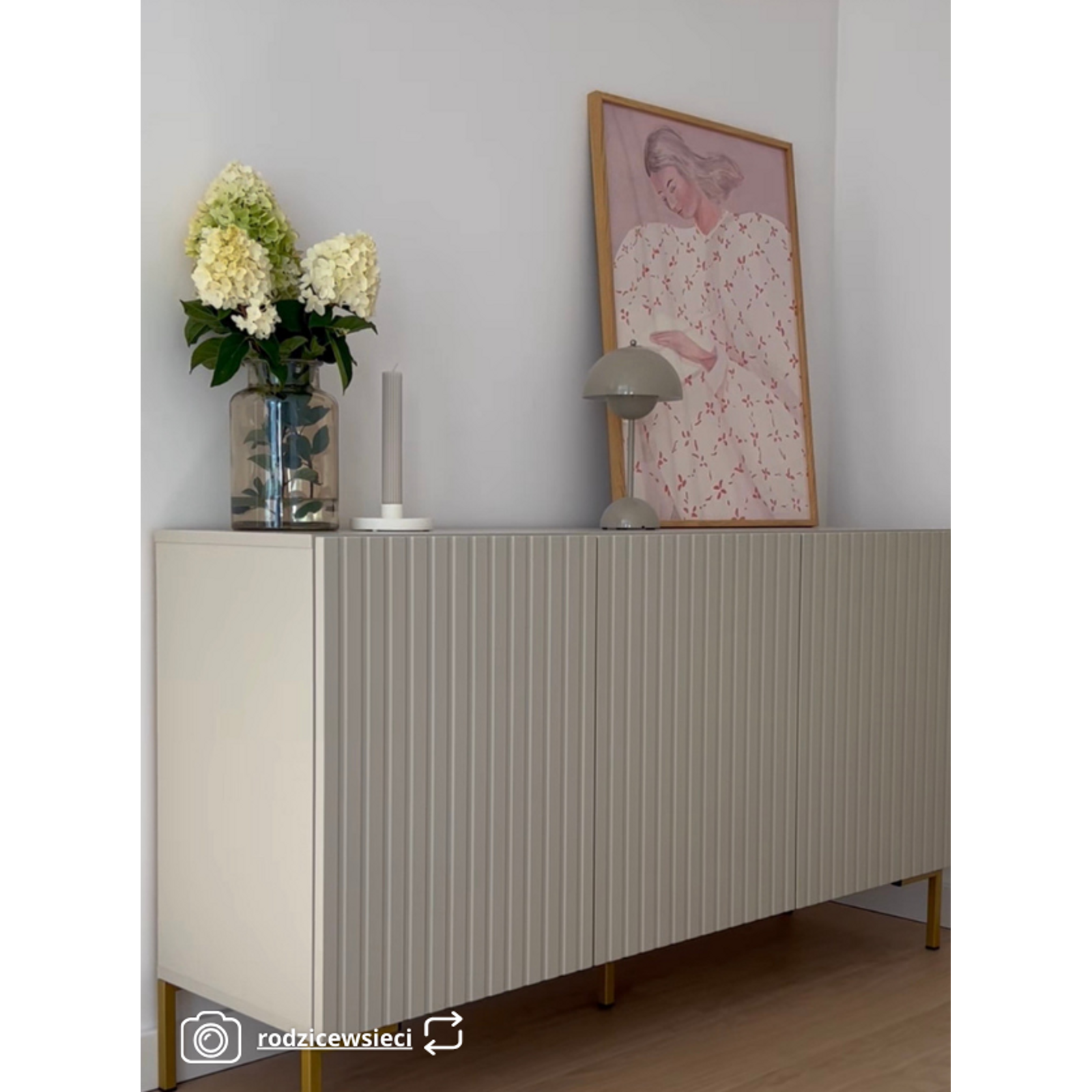 Komoda LAMMELO, pilkai smėlinė, 140 cm