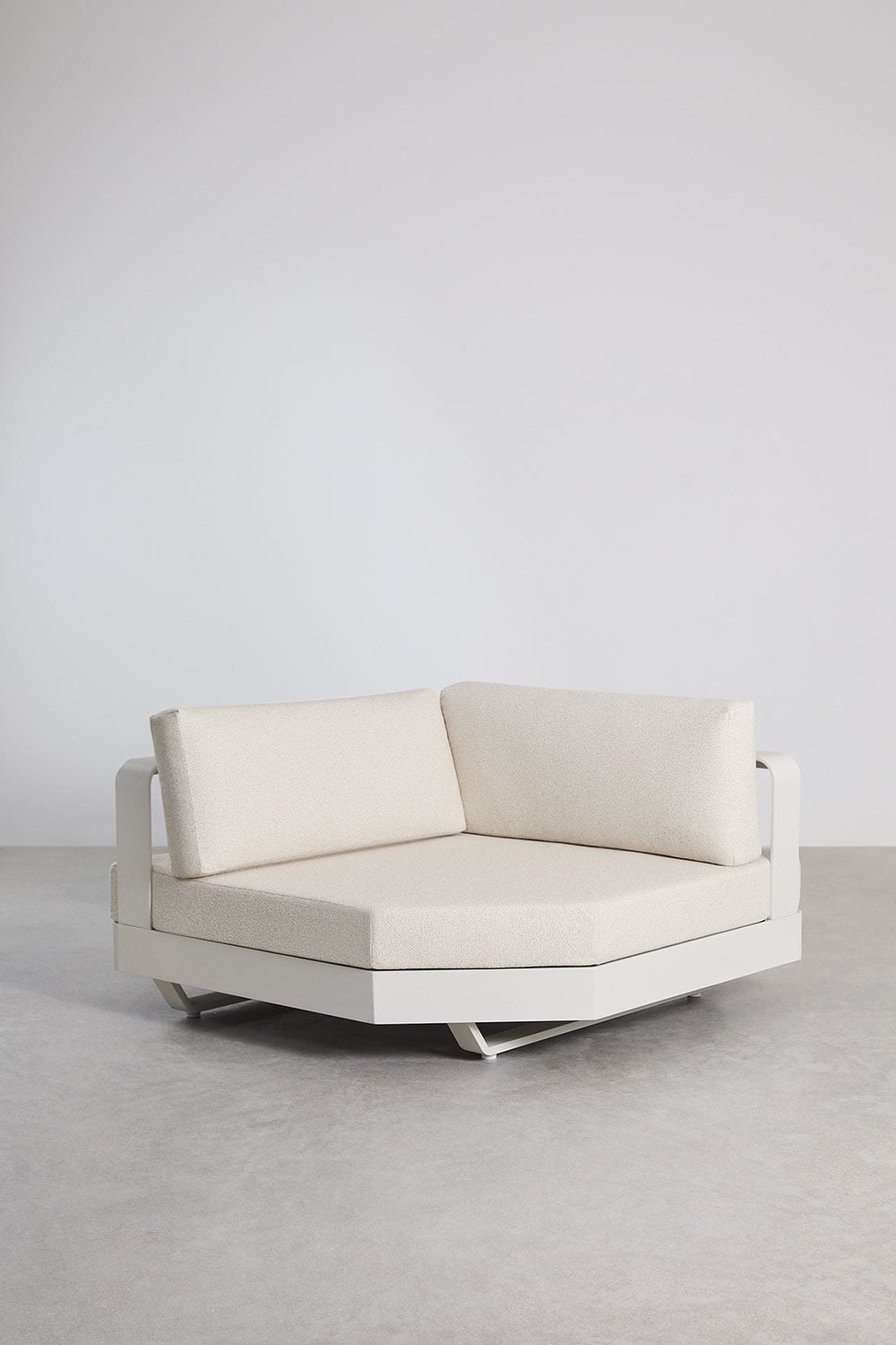 Komplektas AKULO, sofa ir staliukas
