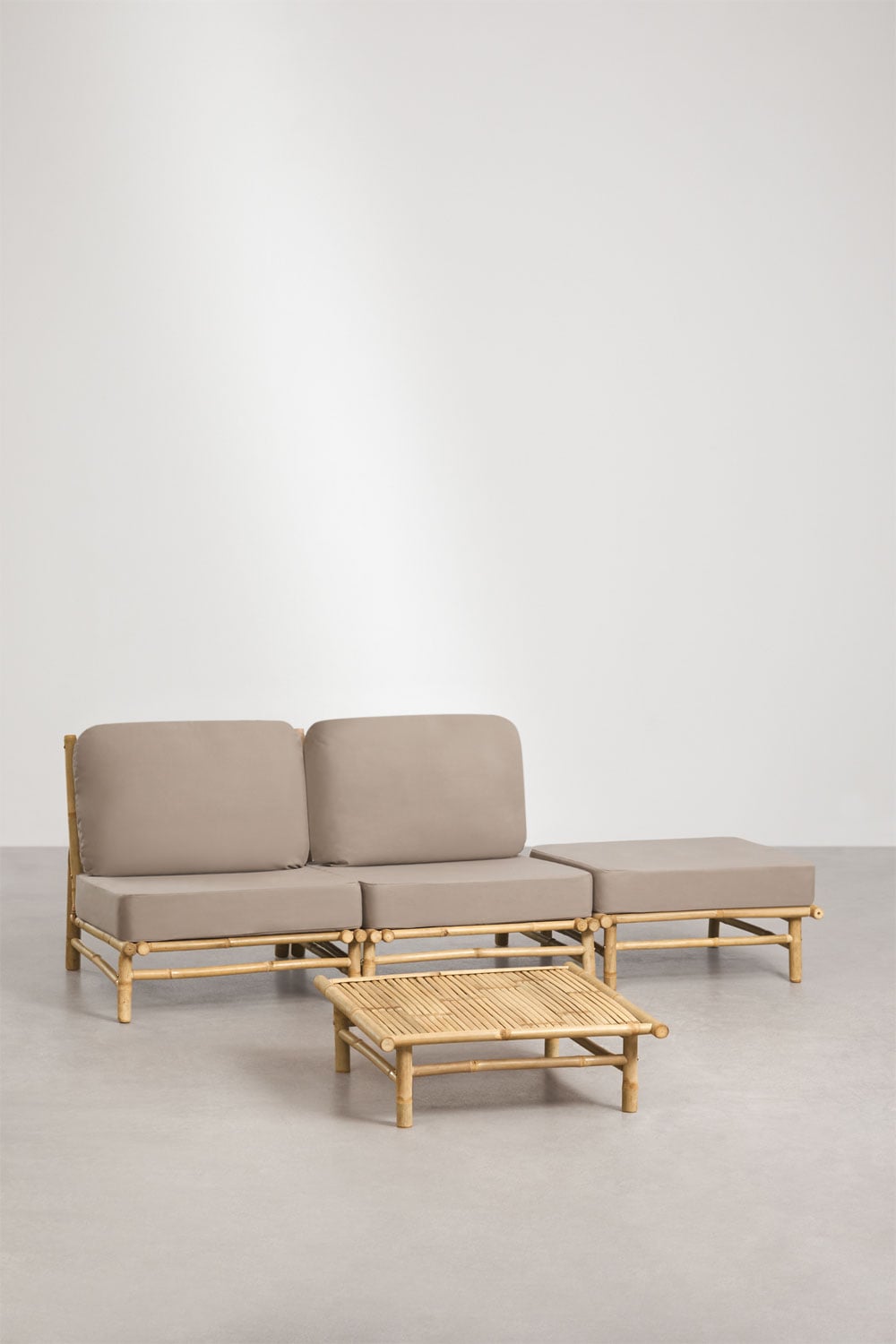 Komplektas BAMBUS, sofa, pufas ir staliukas, mokos ruda