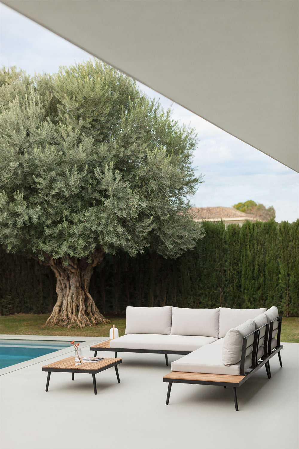 Komplektas KAMPINO, kampinė sofa, juoda
