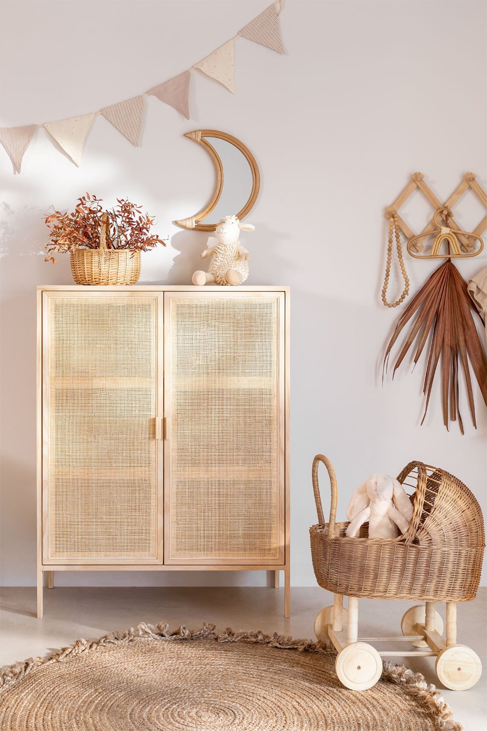 Komoda RSARE vintage, ratanas ir pušis