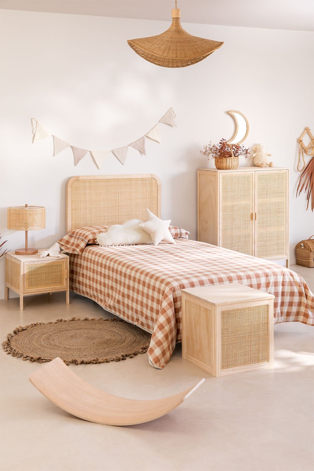 Komoda RSARE vintage, ratanas ir pušis