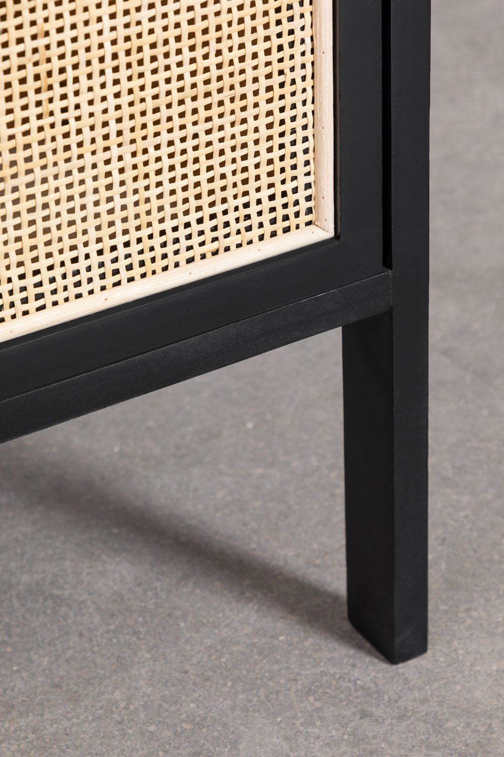 Komoda RSARE, ratanas ir pušis