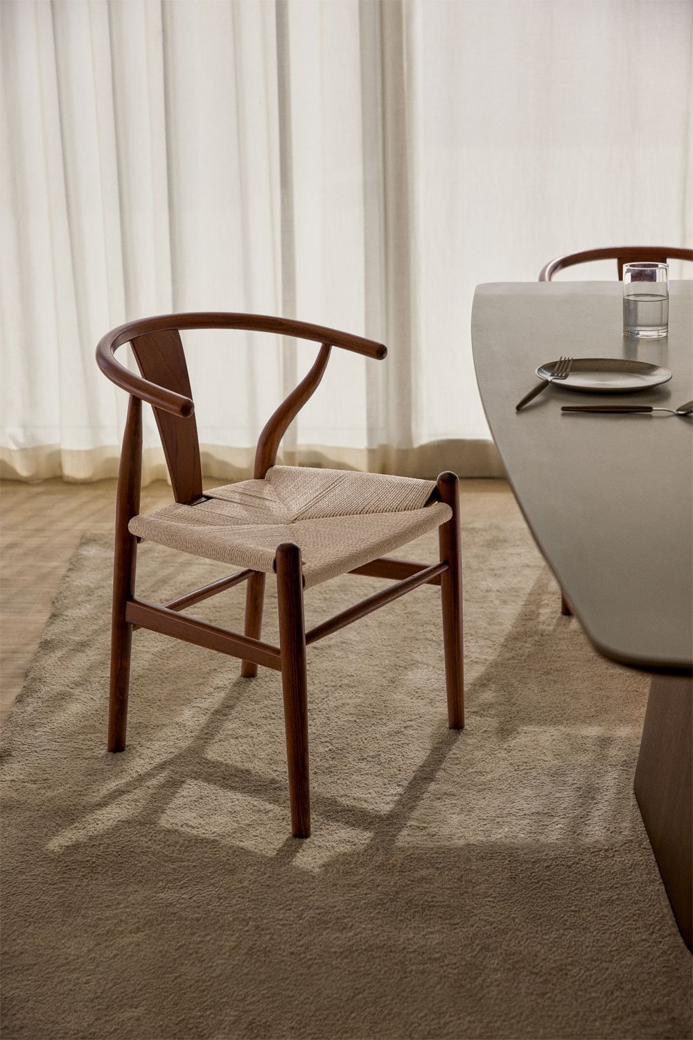 Valgomojo kėdė EILISH, tamsaus uosio medžio