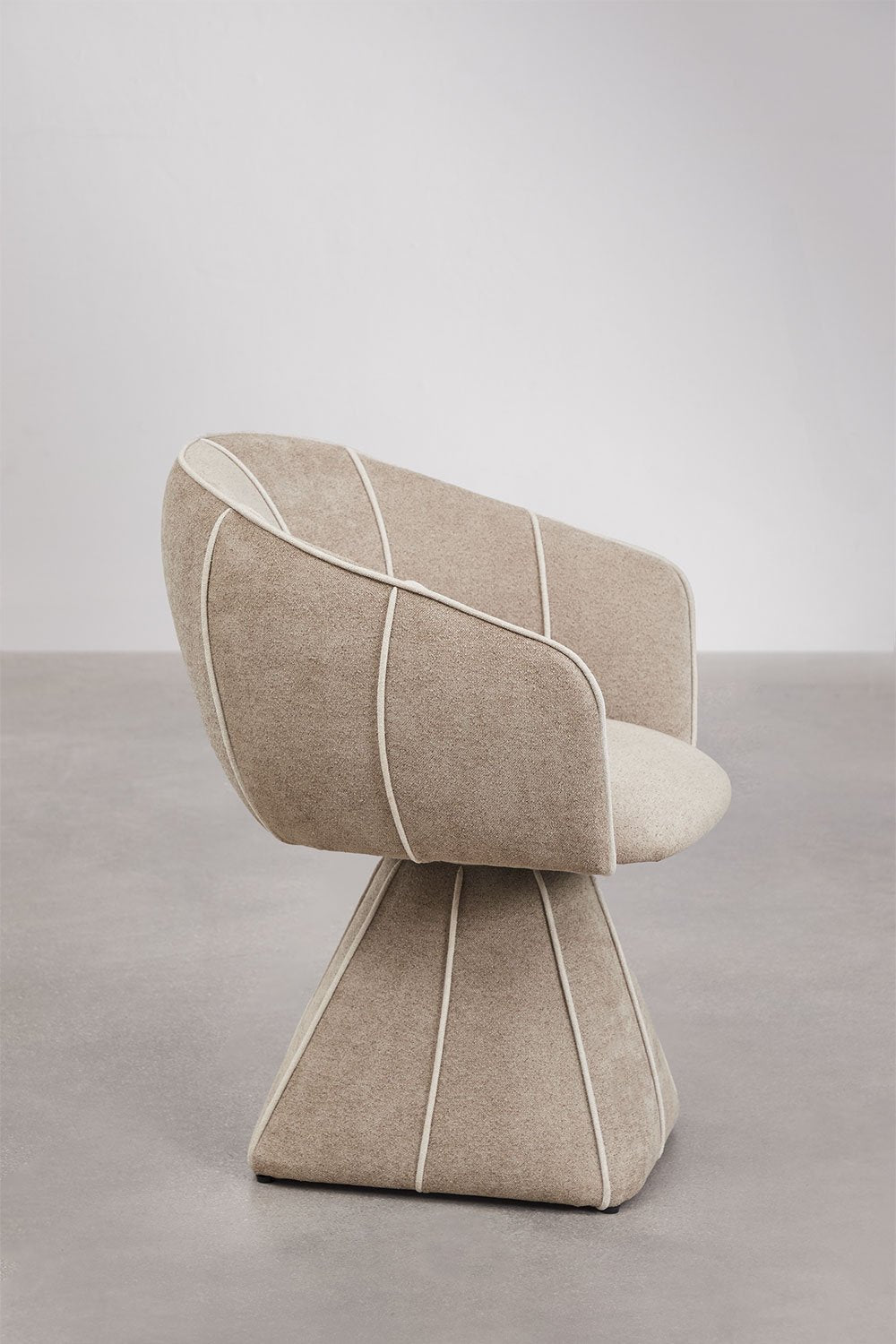 Valgomojo kėdė TALLIN, rudos spalvos