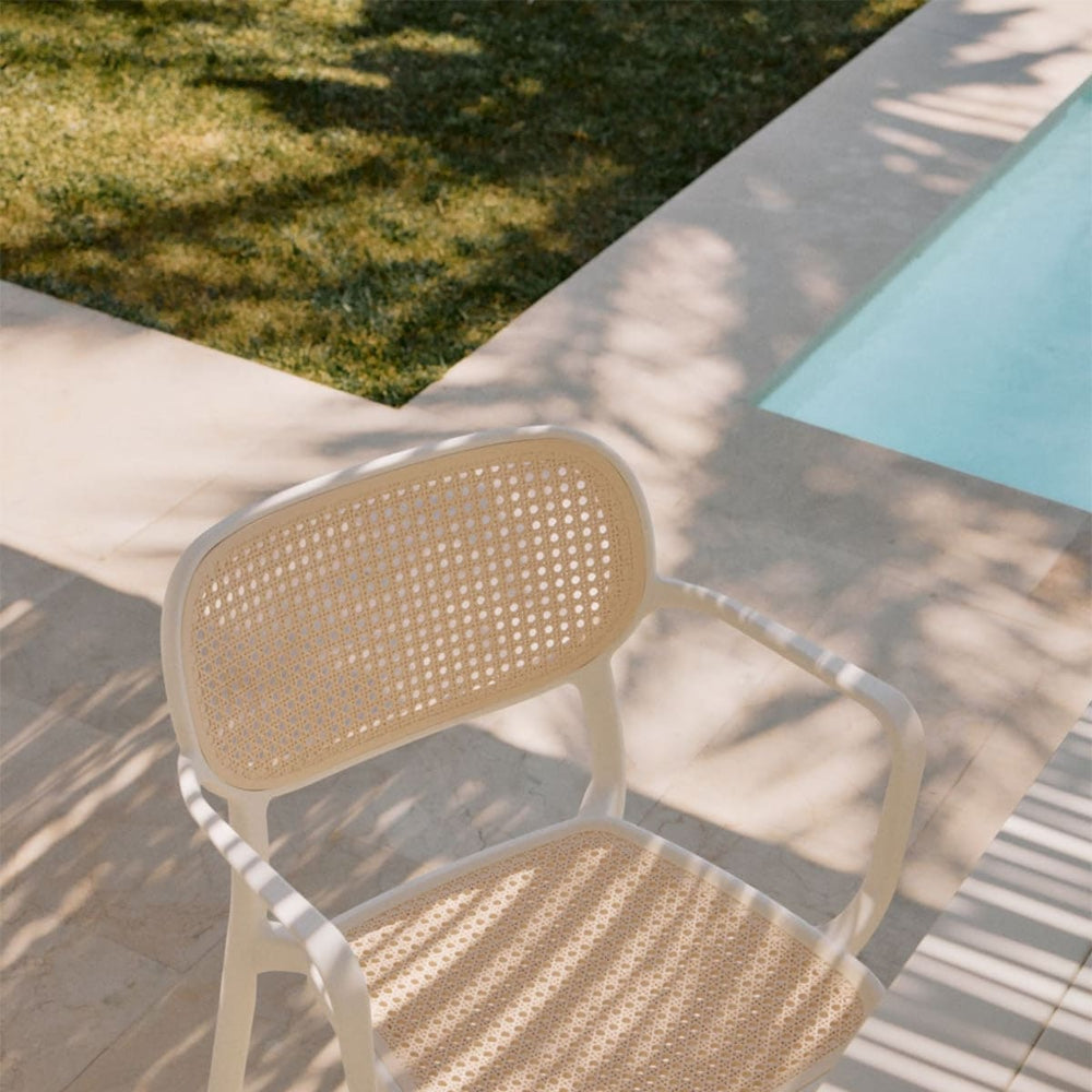Outdoor chair OQUERCO with armrests, white
