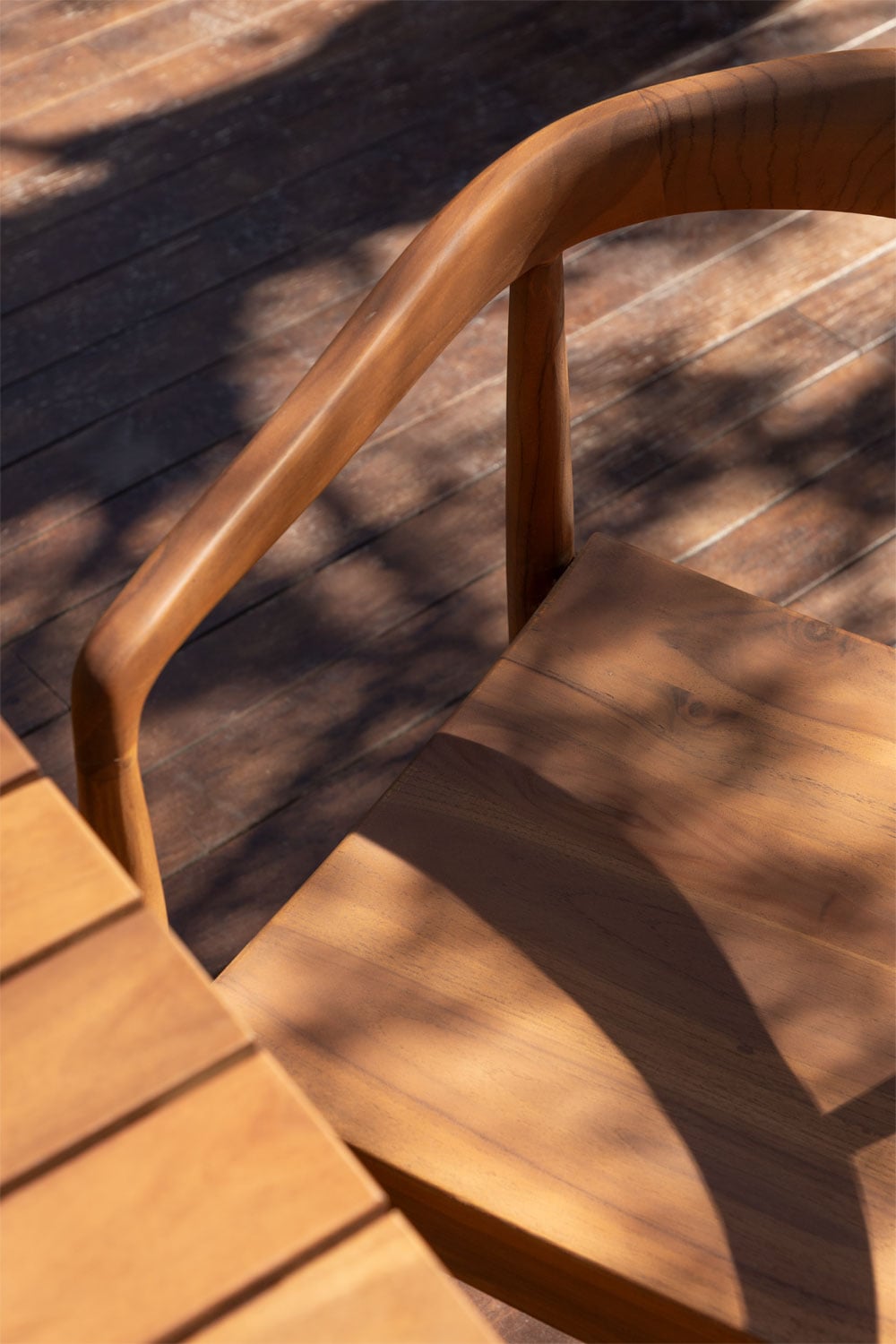 Outdoor chair TIKARO, dark teak