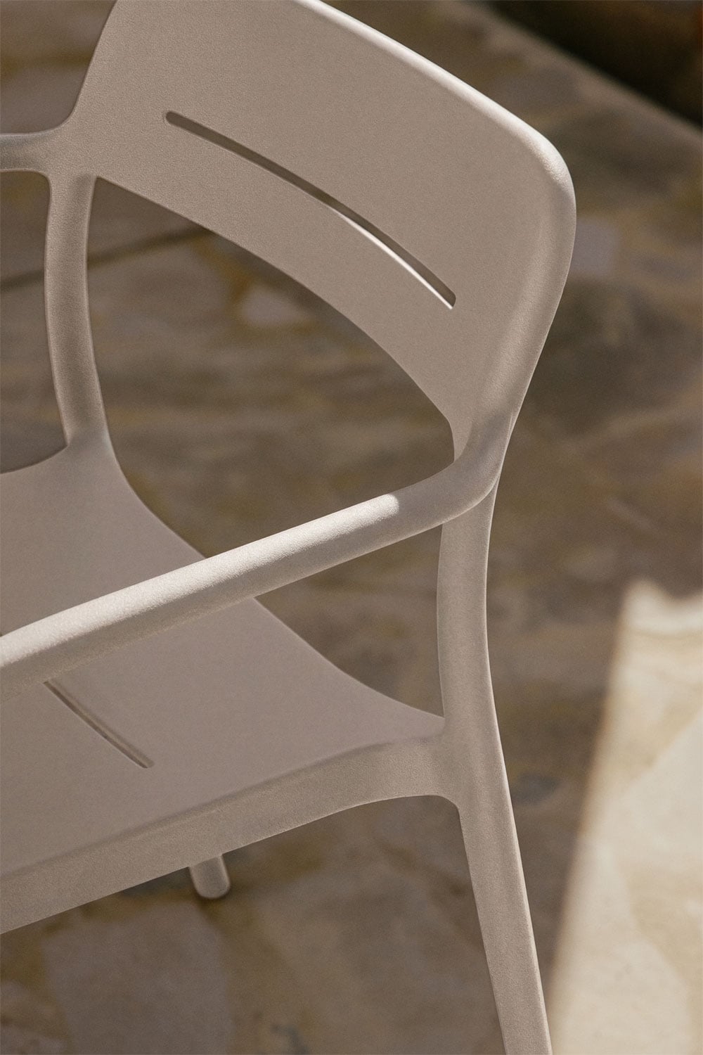 Outdoor chair GRZARA, mocha brown